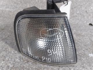 поворотник правый Nissan Primera P10 (1990 - 1997)