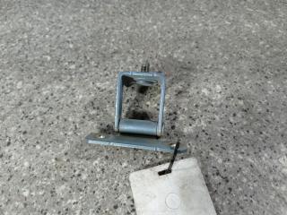 петля крышки багажника Renault Scenic 3 поколение (2009 - 2012)