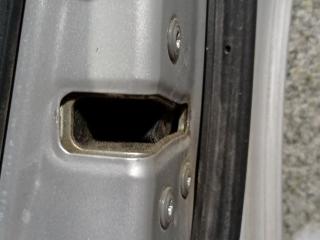 замок двери передней правой Toyota Yaris XP9 (2005 - 2009), хетчбэк 5 дв.