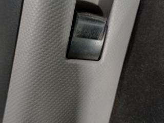 кнопка стеклоподъемника двери Toyota Yaris XP9 (2005 - 2009), хетчбэк 5 дв.