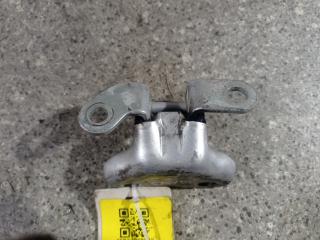 петля двери Toyota Yaris XP9 (2005 - 2009), хетчбэк 5 дв.