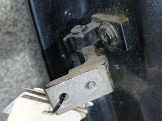 петля двери Audi A8 D3/4E (2002 - 2005)