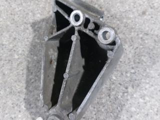 кронштейн генератора Chevrolet Lacetti 1 поколение (2004 - 2013), 1.6 л., i, F16D3, бензин, 5МКПП