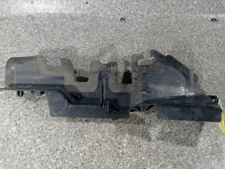 воздуховод (дефлектор) радиатора Volkswagen Passat B6 (2005 - 2010), 3C0121284