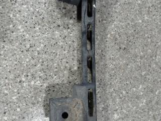 Крепление бампера переднего Volkswagen Caddy 3 поколение (2004 - 2010), 1T0807889B