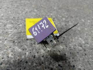 реле (прочие) Renault Megane 1 поколение [рестайлинг] (1999 - 2003), 1.4 л., i, K4J 750, бензин, МКПП, 12V50A03525