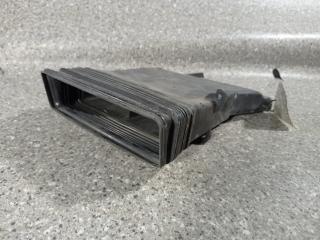 воздухозаборник Audi A8 D3/4E (2002 - 2005), 3.7 л., i, 4E0129617S