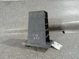 Крепление бампера переднего Citroen C4 Picasso 1 поколение (2006 - 2013), 18C0713016