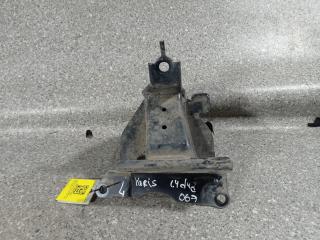 подушка крепления двигателя Toyota Yaris XP9 (2005 - 2009), 1.4 л., дизель