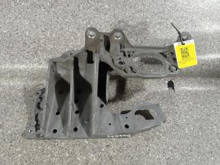 кронштейн КПП Nissan Qashqai 1 поколение [рестайлинг] (2010 - 2013), 1.5 л., дизель