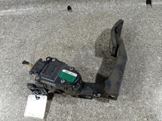 педаль Audi A8 D3/4E (2002 - 2005), 3.7 л., i, АКПП, полный привод, 4E1723523