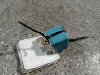 реле (прочие) Toyota Yaris XP9 (2005 - 2009), 90987-04010