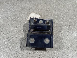 петля крышки багажника Chrysler Voyager 4 поколение (2001 - 2004)