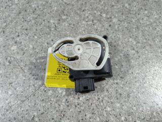 моторчик заслонки печки Audi A8 D3/4E (2002 - 2005), 3.7 л., i, АКПП, полный привод, 4E0820511, 0132801323