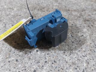 кнопка стеклоподъемника двери Toyota Avensis 3 поколение (T270) [2-й рестайлинг] (2015 - 2018), универсал