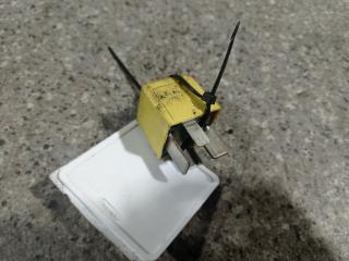 реле (прочие) Opel Astra H (2004 - 2007), 1.6 л., i, Z 16 XEP, бензин, 5МКПП, 90226846