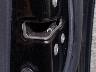 замок двери передней правой Toyota Verso 1 поколение (2009 - 2013)