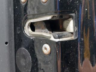 замок двери задней левой Dodge Nitro 1 поколение (2007 - 2010)