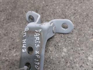 петля двери Toyota Yaris XP130 [рестайлинг] (2014 - 2017), хетчбэк 5 дв.