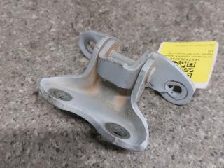 петля двери Toyota Yaris XP130 [рестайлинг] (2014 - 2017), хетчбэк 5 дв.