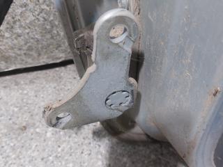 петля двери Mitsubishi Colt 6 поколение (Z20/Z30) (2002 - 2012), хетчбэк 5 дв.