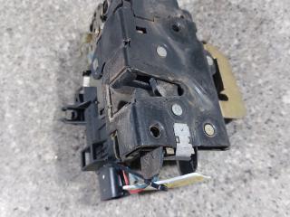 замок двери передней правой Audi A6 4B/C5 (1997 - 2001)