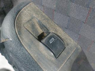 кнопка стеклоподъемника двери задней правой Audi A6 4B/C5 (1997 - 2001)