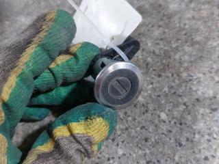 замок двери передней левой Dacia Sandero 1 поколение (2008 - 2012)