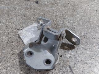 петля двери Mazda MPV LW [рестайлинг] (2003 - 2006)