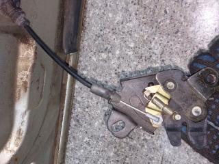 замок двери сдвижной Mazda MPV LW [рестайлинг] (2003 - 2006)