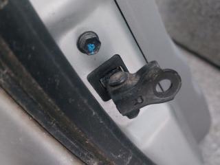 ограничитель открывания двери Kia Carens 2 поколение (2006 - 2013)