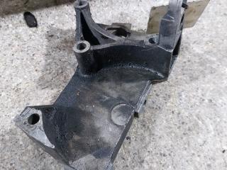 кронштейн двигателя Renault Scenic 2 поколение (2003 - 2006), 1.5 л., DCi, K9K 728, дизель, МКПП, 8200101196