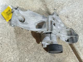 кронштейн генератора Renault Megane 2 поколение (2002 - 2006), 1.5 л., DCi, K9K 732, дизель, МКПП