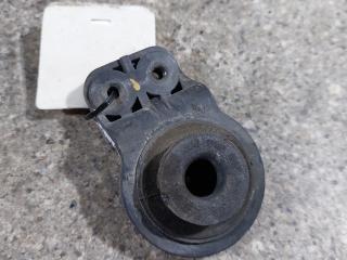 кронштейн радиатора Kia Carens 2 поколение (2006 - 2013), 2.0 л., CRDi