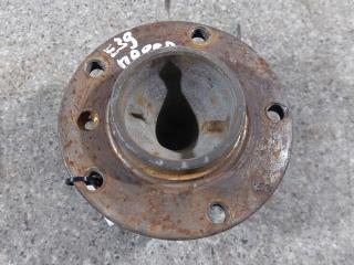 ступица передняя левая BMW 5 серия E39 (1995 - 2000), 2.5 л., дизель