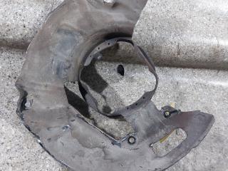 защитный кожух тормозного механизма BMW 5 серия E39 (1995 - 2000), 2.5 л., дизель