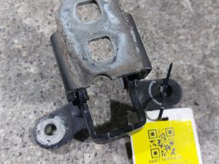 петля двери Dodge Nitro 1 поколение (2007 - 2010), 2.8 л., CRD, полный привод