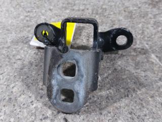 петля двери Dodge Nitro 1 поколение (2007 - 2010), 2.8 л., CRD, полный привод