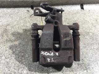 суппорт задний левый Renault Scenic 3 поколение (2009 - 2012)