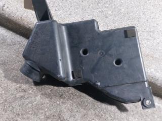 резонатор воздушного фильтра Lexus RX 2 поколение (2003 - 2006), 3.3 л., i, гибрид, АКПП, полный привод, 17893-20100