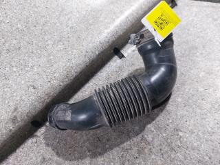 патрубок воздушного фильтра Toyota Yaris XP9 [рестайлинг] (2009 - 2012), 1.4 л., 17881-33070