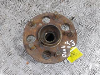 ступица задняя правая Toyota RAV4 2 поколение (XA20) (2000 - 2003), 2.0 л., D-4D, МКПП, полный привод