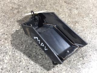 Крепление бампера переднего Mazda MPV LW [рестайлинг] (2003 - 2006), LE43-50161