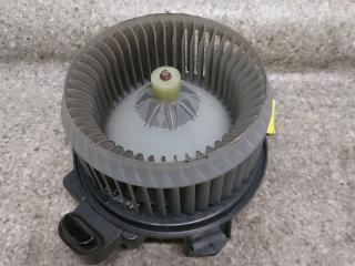 моторчик печки Toyota Verso 1 поколение (2009 - 2013), AV272700-8103