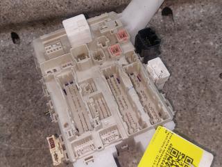 блок предохранителей Toyota Verso 1 поколение (2009 - 2013), 2.0 л., D-4D, 82730-0F051-C