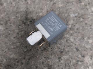 реле (прочие) Toyota Avensis 3 поколение (T270) [2-й рестайлинг] (2015 - 2018), 2.0 л., D-4D, 90080-87030, AH1567002900