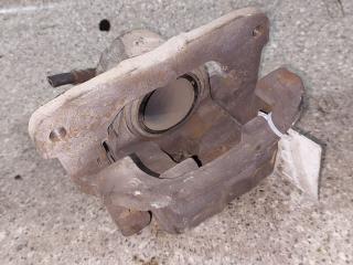 суппорт передний левый Toyota RAV4 2 поколение (XA20) (2000 - 2003), 2.0 л., D-4D, 1CD-FTV, дизель, МКПП, полный привод