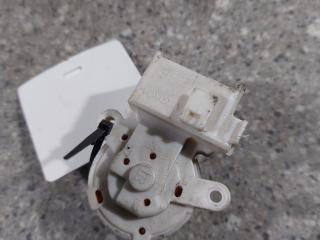 контактная группа Toyota Auris 1 поколение (2006 - 2009), дизель, 055-0472