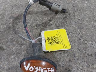 повторитель поворота на крыле Chrysler Voyager 4 поколение (2001 - 2004)