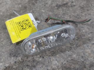 повторитель поворота на крыле левый Volkswagen Sharan 1 поколение [рестайлинг] (2000 - 2003), 1J0949117